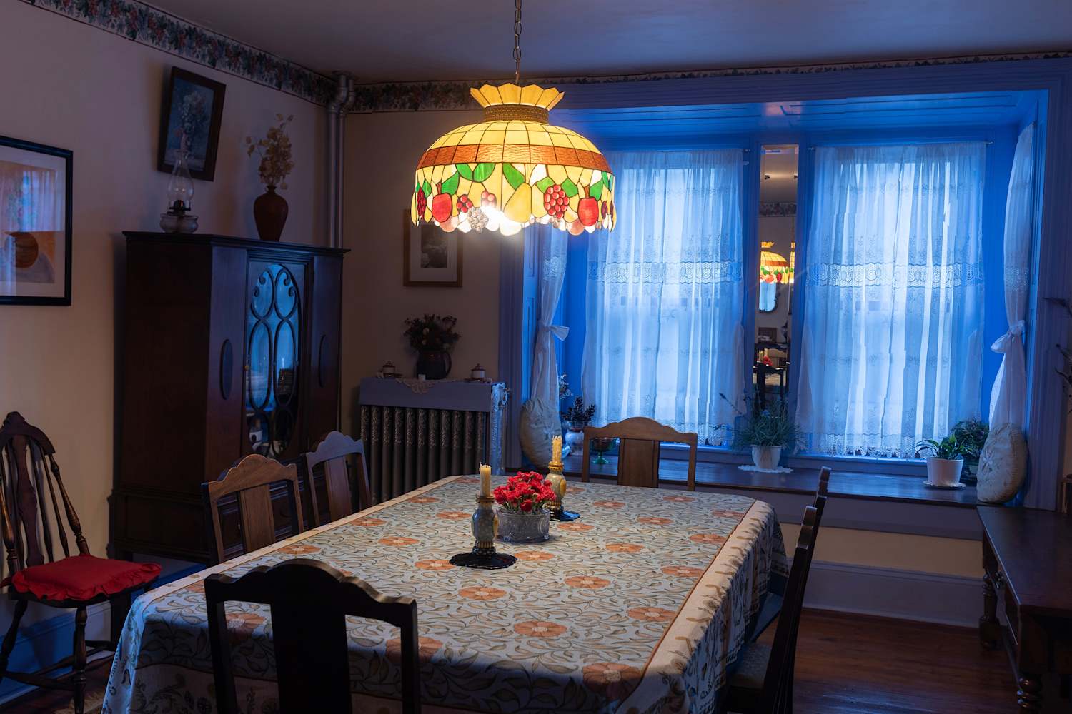 "Applebee's Lamps" Are Having a Moment - and This Hack Is My Favorite Use Yet
