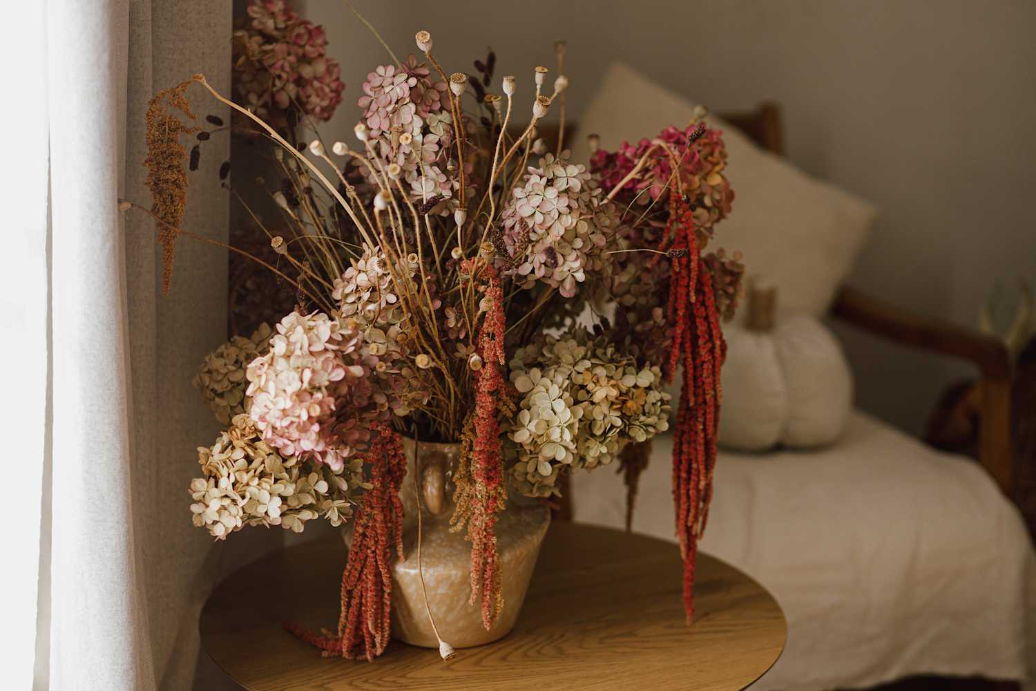 Designers Say These Craft-Store Staples Will Replace Dried Flowers
