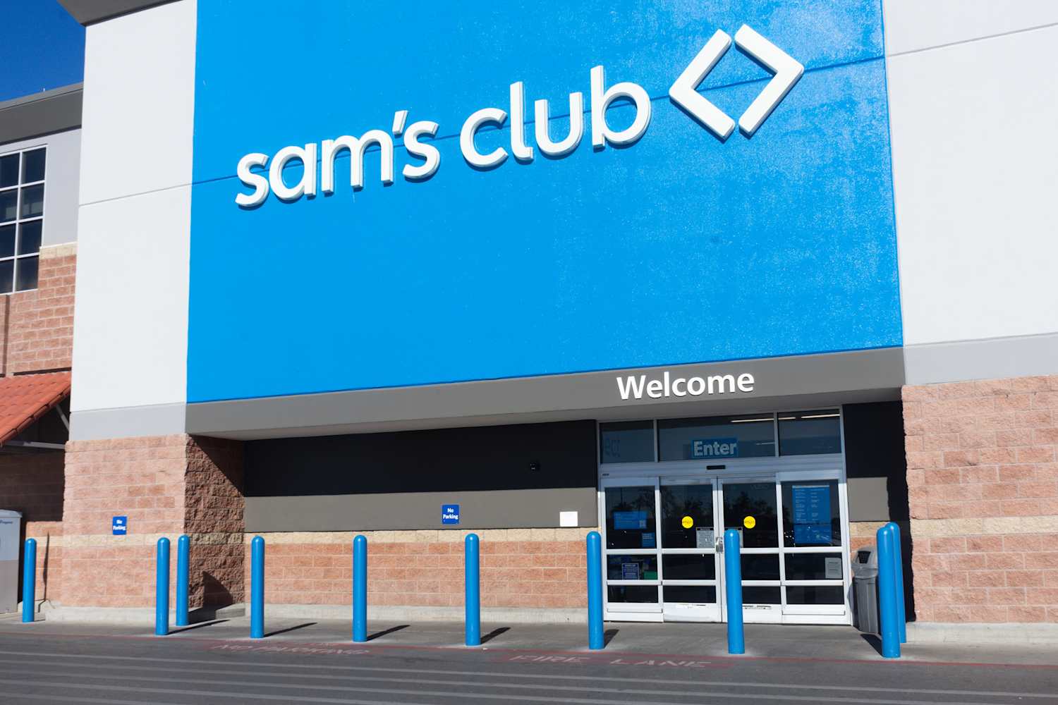 Sam's Club Members Are Snagging This Chic Mahjong Set That Looks 7x Its Price