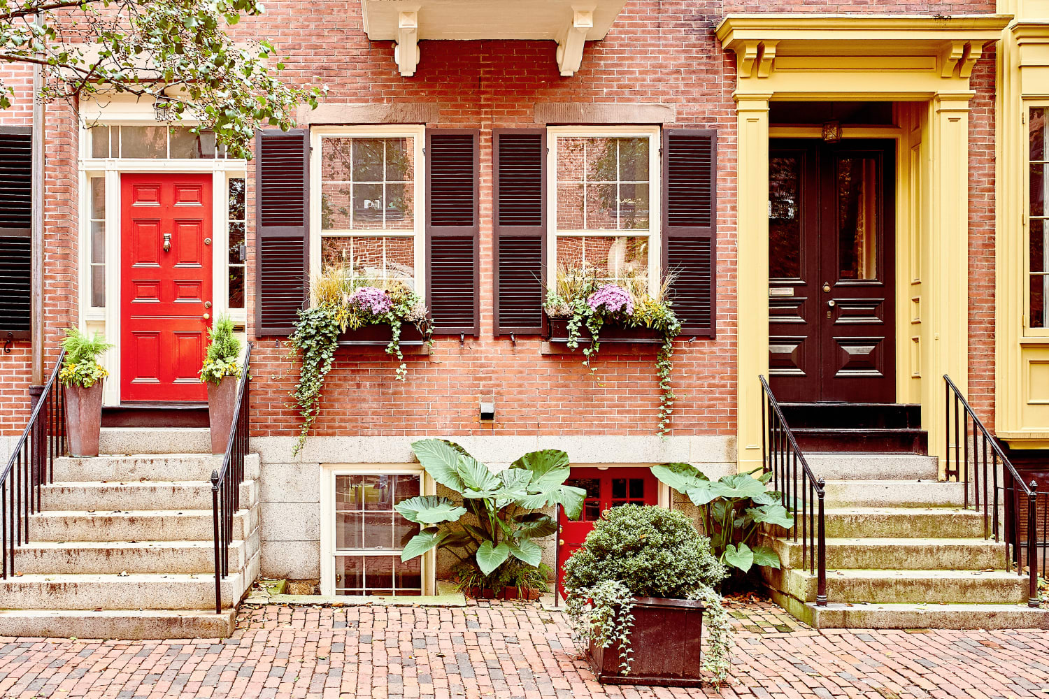 Selling My House OffMarket Saved Me Time and Stress — But It's Not for