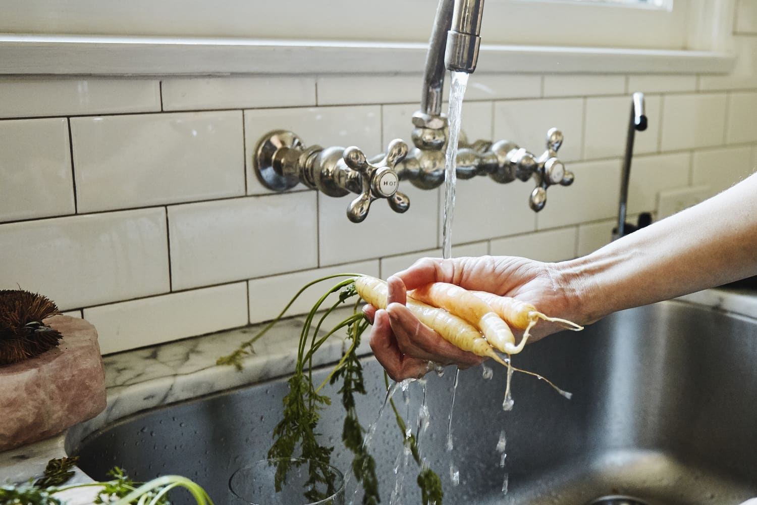 You’re Probably Forgetting to Clean This One (Filthy) Part of Your Kitchen