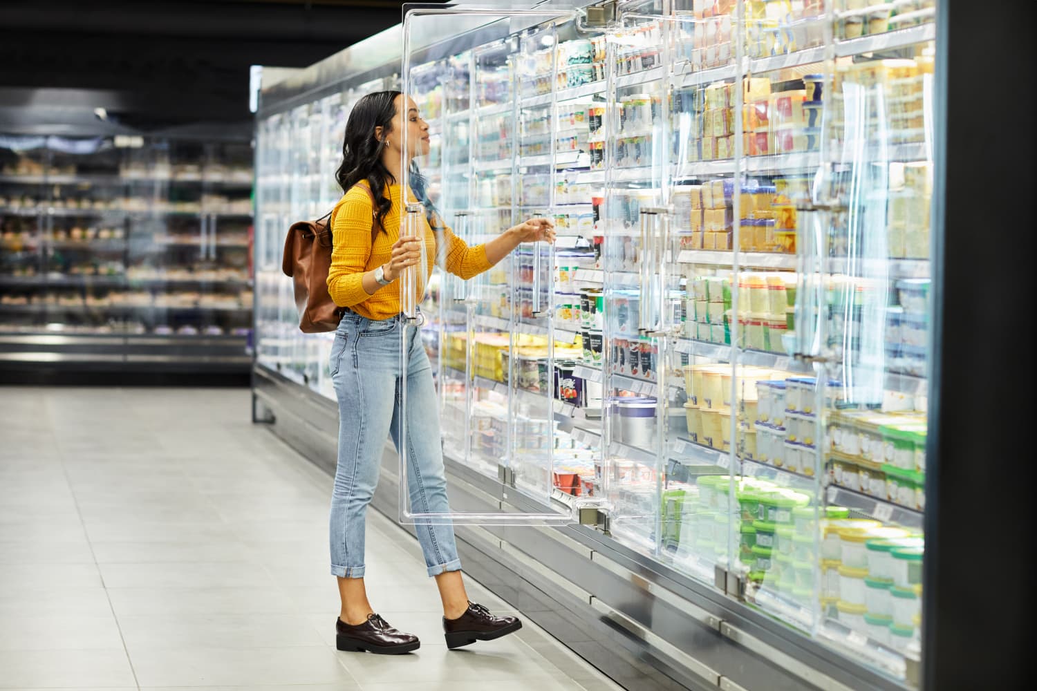 All the Grocery Stores Open on Easter Sunday 2023