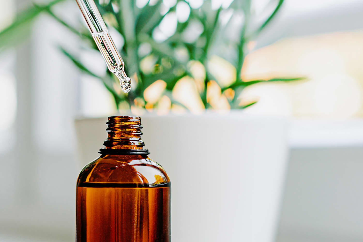 How to Use Essential Oils for Laundry