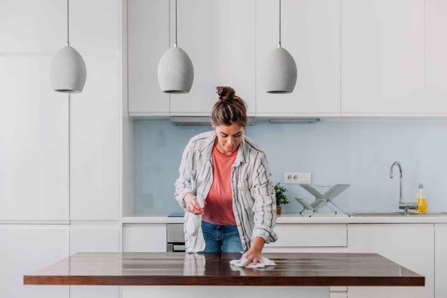 Get Your Kitchen Spotless with These Cleaning and Organizing Deals from Amazon’s Big Spring Sale