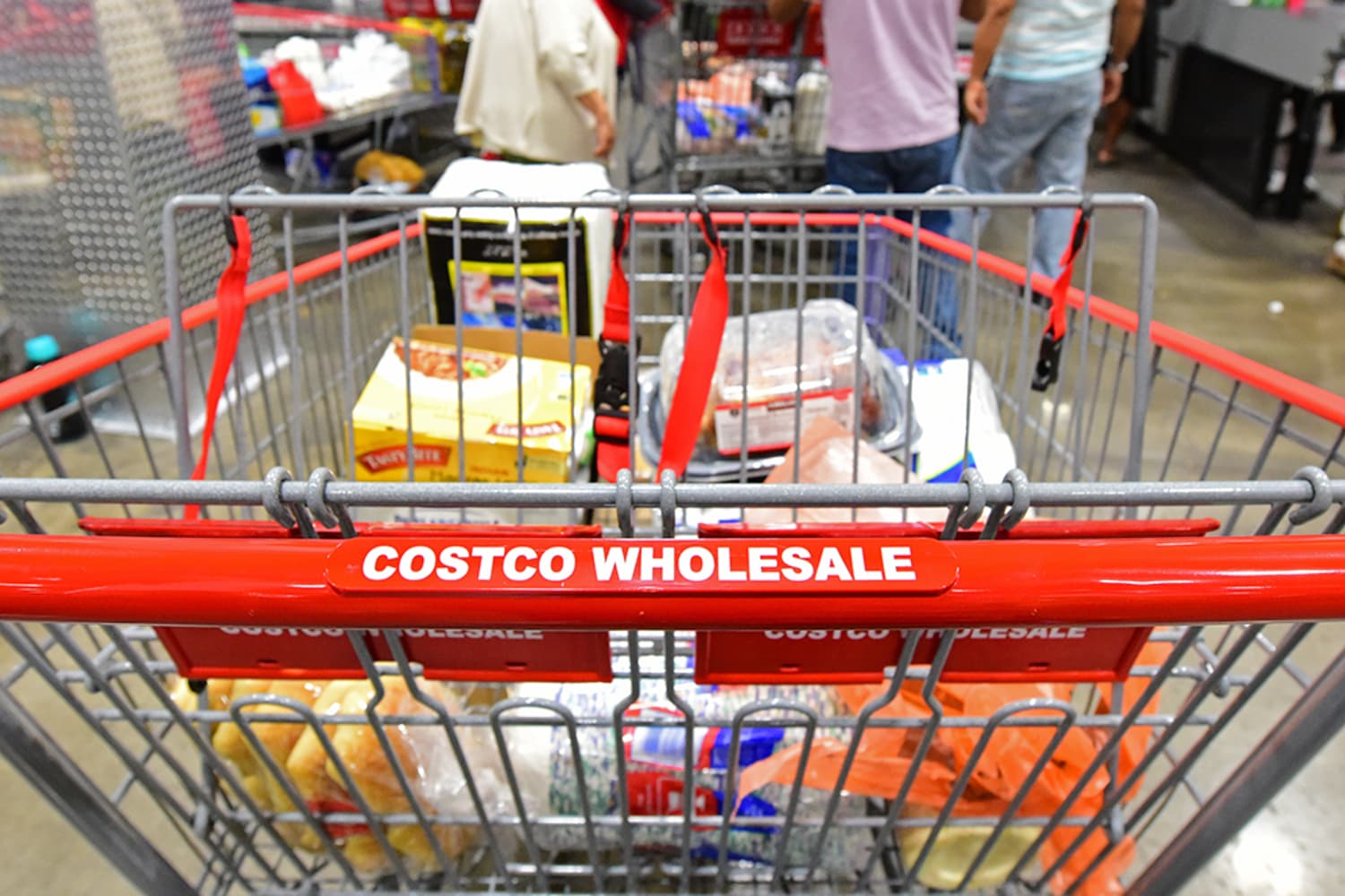 The Dos and Don'ts of Costco’s Cart Etiquette, According to a Superfan  OAmericans.com