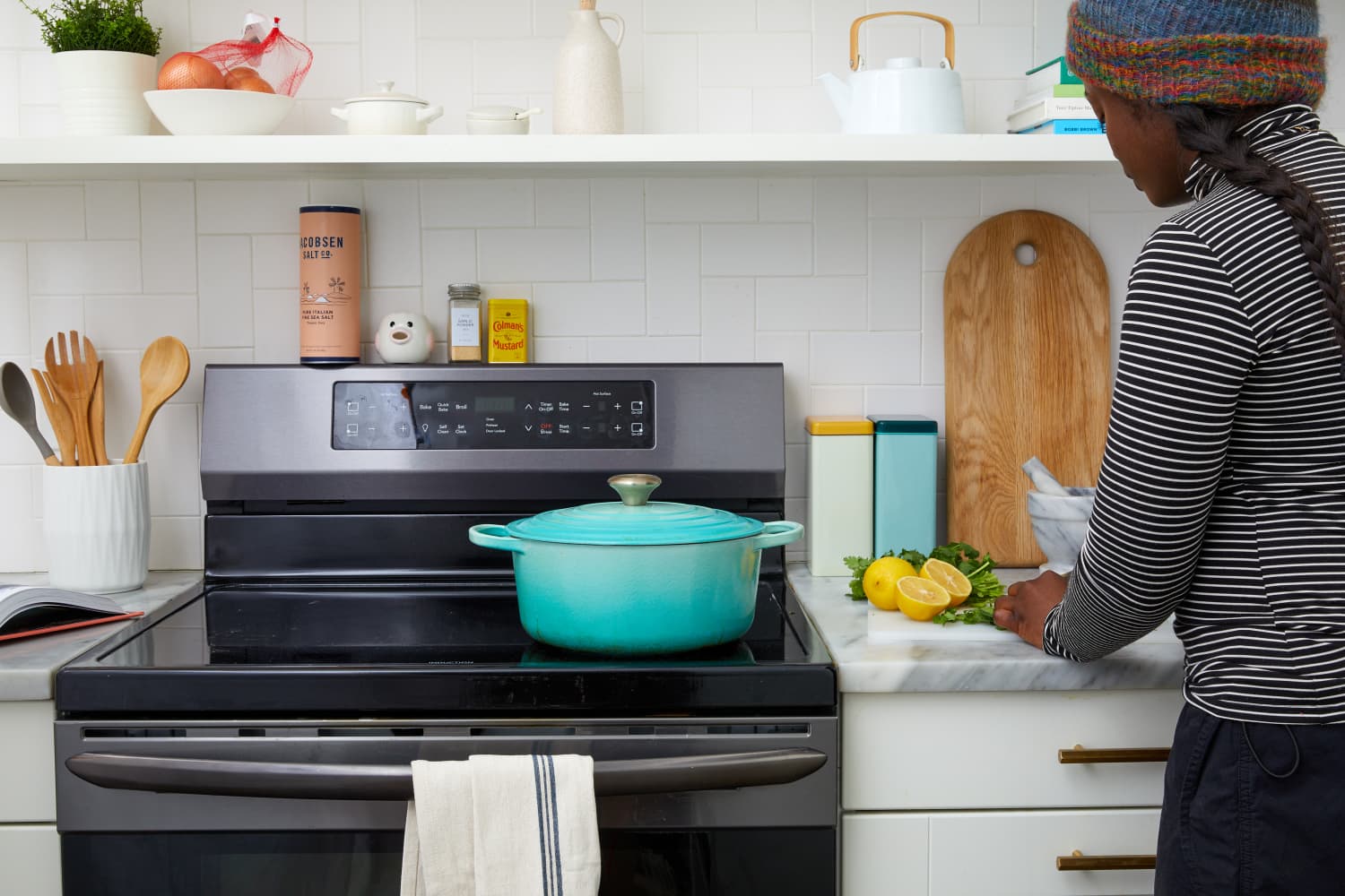 This  Amazon Find Turned the Top of My Stove Into Storage (It’s So Stylish!)