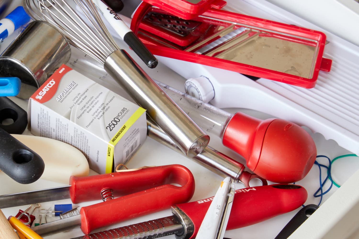 I Killed My Kitchen “Doom Box” Once and For All with These Game-Changing Tips
