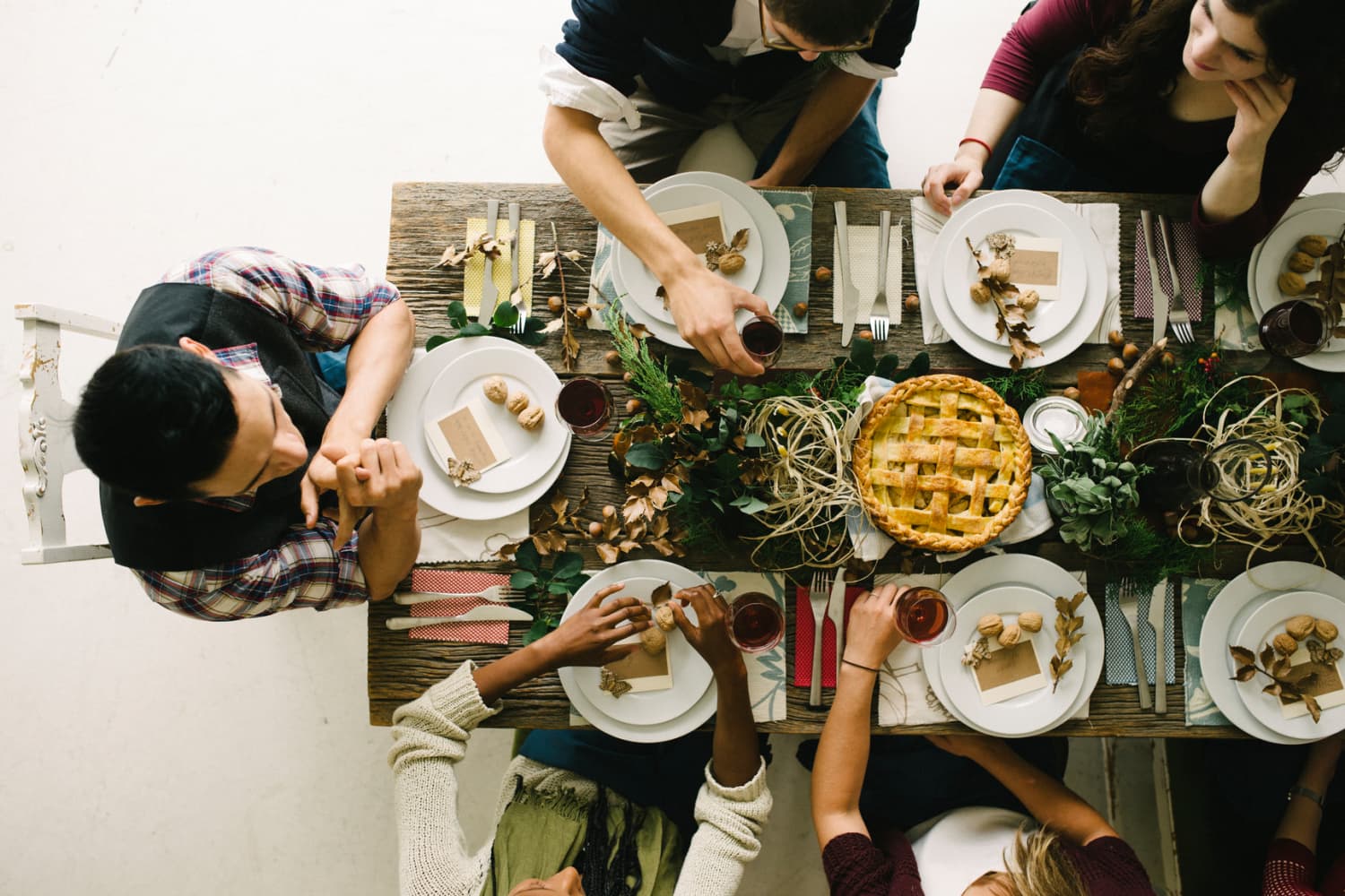 Macy’s Latest Sale Includes Everything You Need to Make Holiday Cooking a Breeze