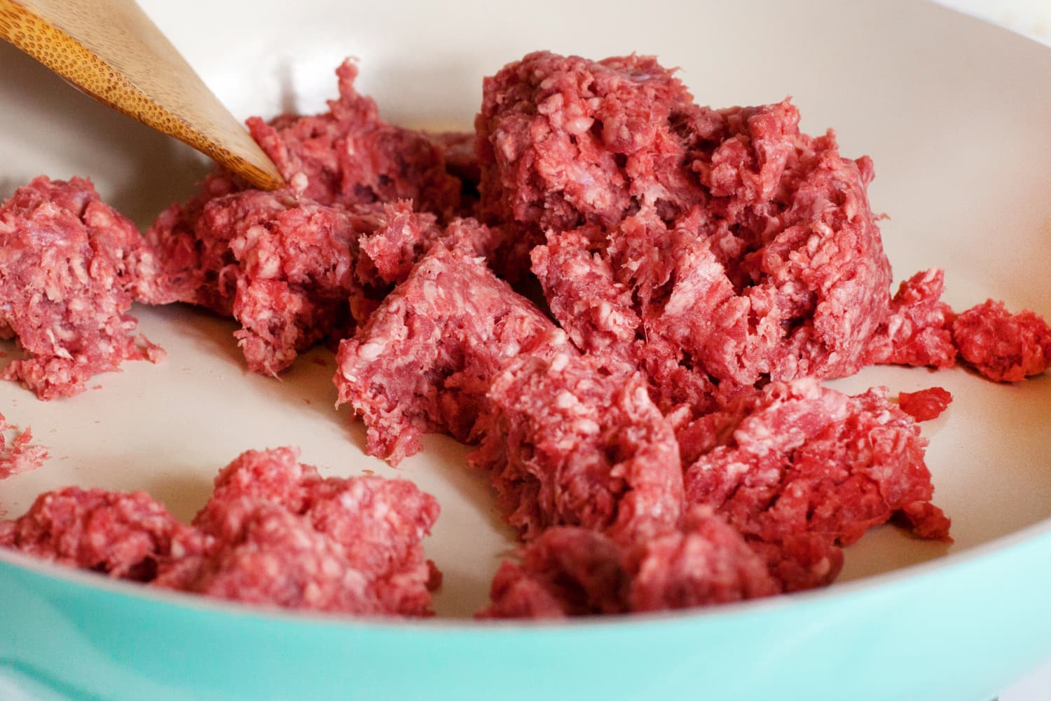 More than 2,000 Pounds of Ground Beef Are Being Recalled Nationwide Due to Possible Foreign Matter Contamination