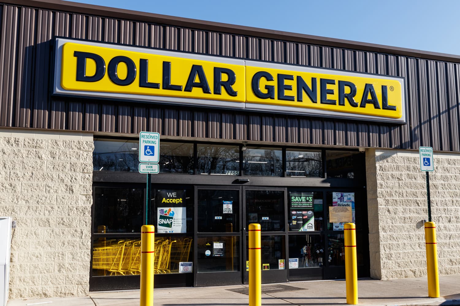 Dollar General’s Adorable  Kitchen Find Has Shoppers Buying Every Single Color