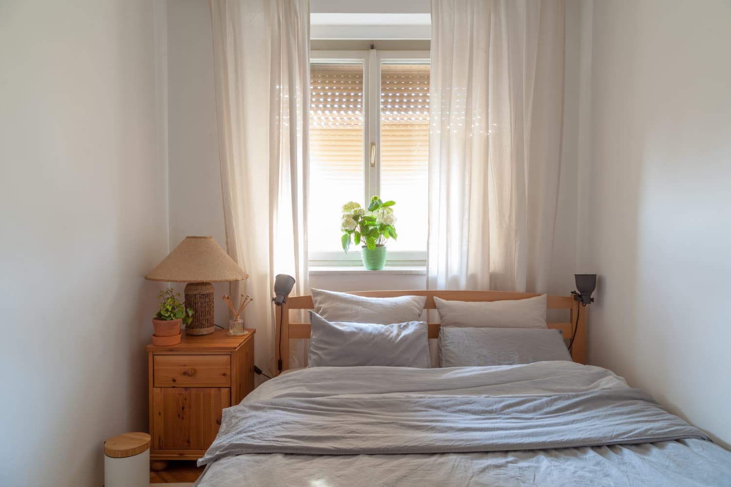 Small 2025 bed size