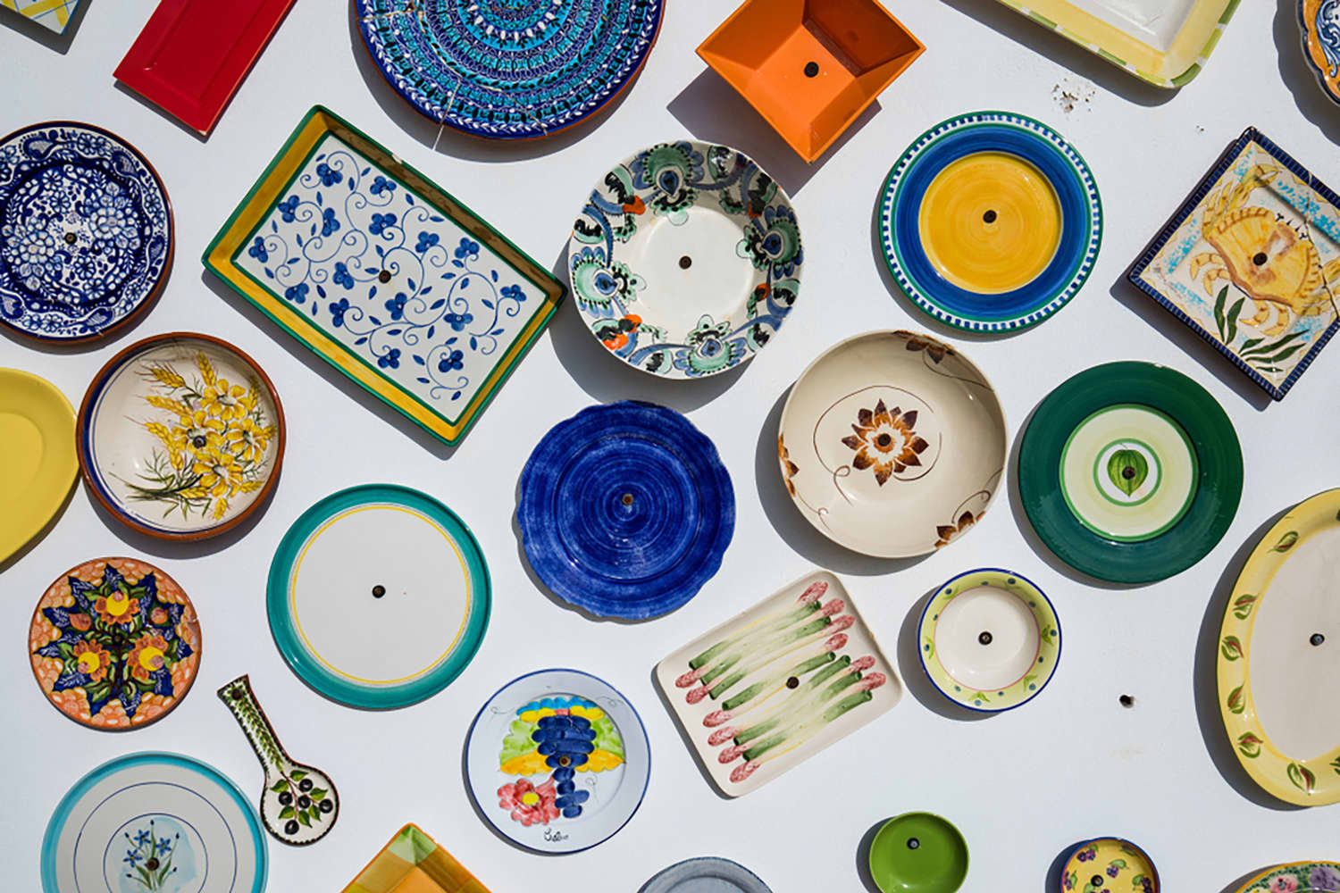 The Scary Reason Why You Should Toss Your Vintage Pyrex ASAP