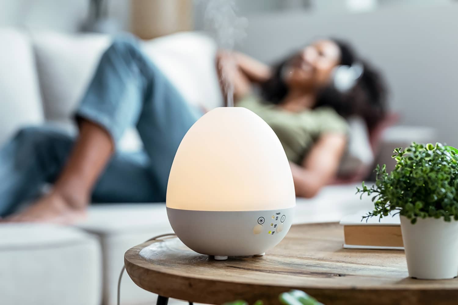 Can You Put Essential Oils in a Humidifier? Apartment Therapy