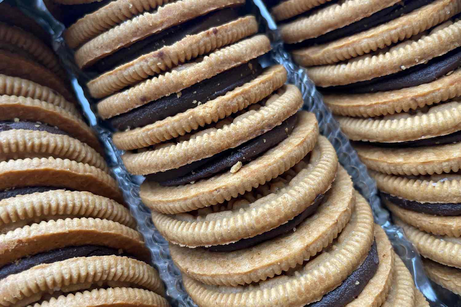Oreo’s New Limited-Edition Flavor Is So Good, the Entire Pack Was Devoured ...