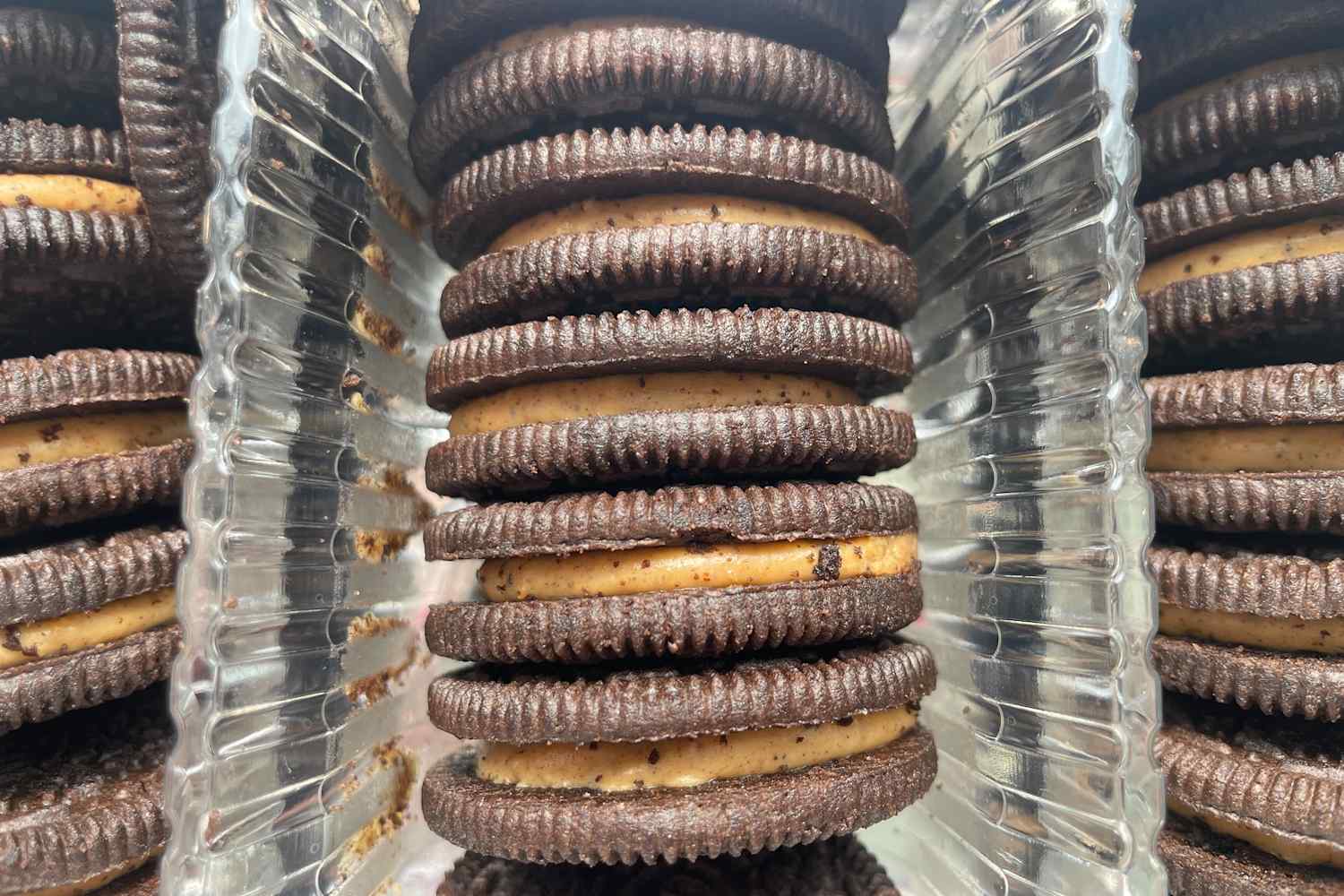 We Tried Oreo's New "Incredible" Special-Edition Flavor and Cannot Wait Until It's Permanent