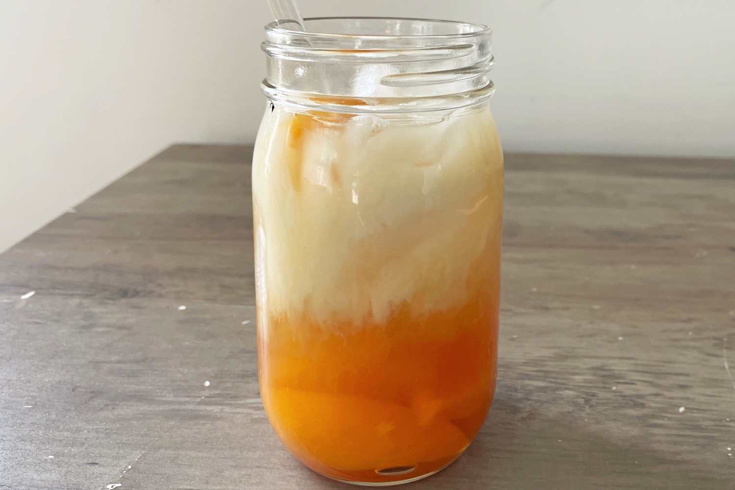 I Tried the Delicious “Peaches & Cream Tea,” and It Tastes Like Summer in ...