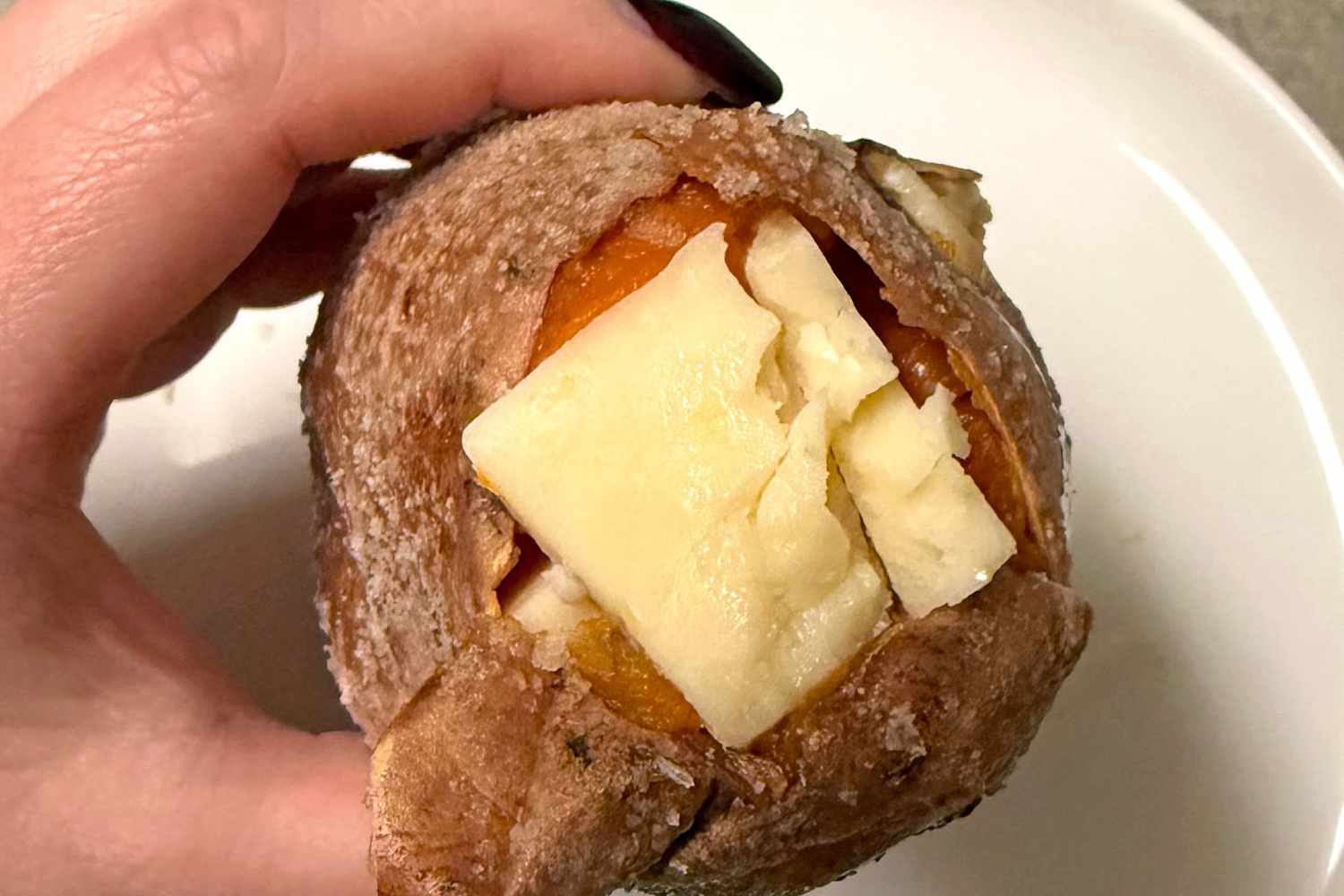 This Viral Cheese-Stuffed Sweet Potato Is So Delicious, I Made It for Lunch 4 Times This Week