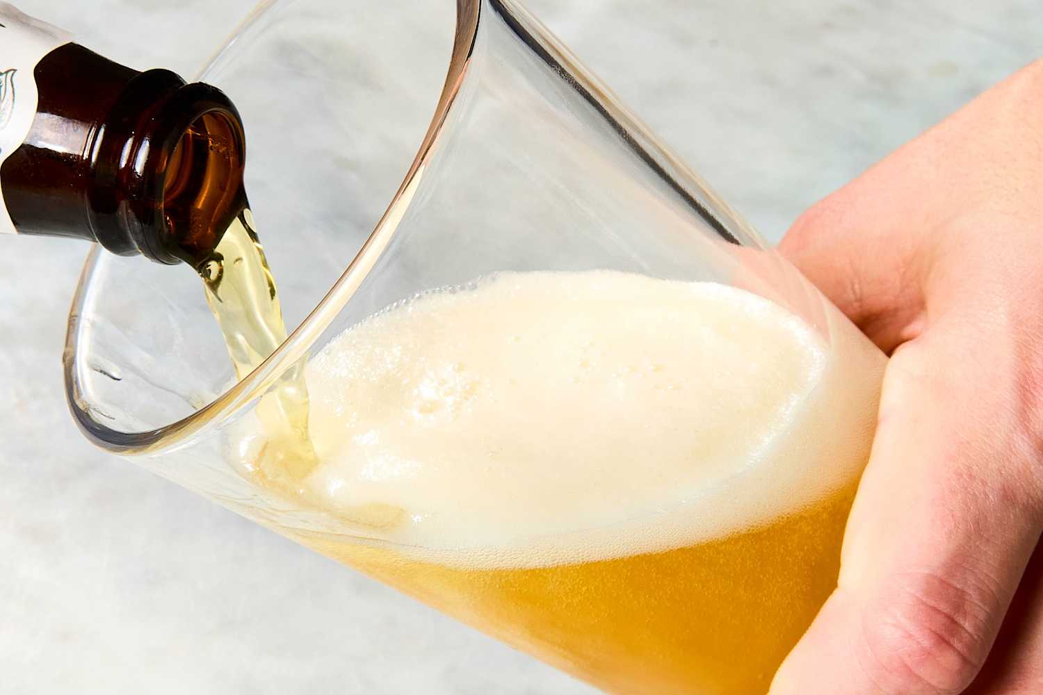 Budweiser Is No Longer America’s King of Beers — This “Refreshing” Brand ...