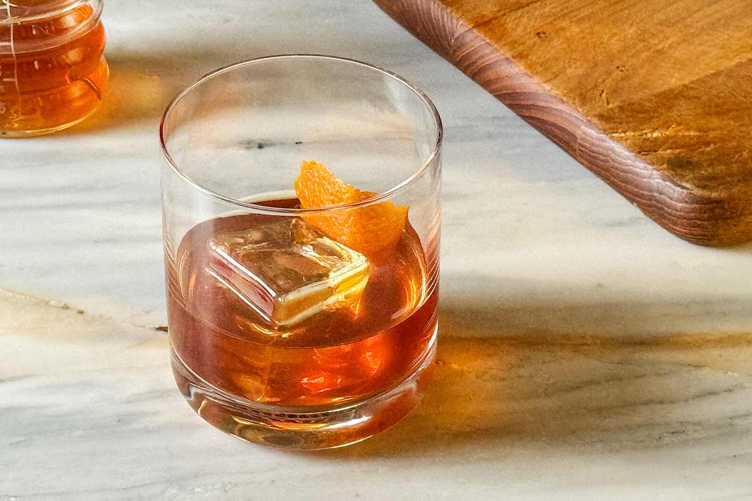 Reese Witherspoon’s “Tennessee Old-Fashioned” Is the Definition of the Perfect Bourbon Cocktail (So Cozy for the Holidays!)