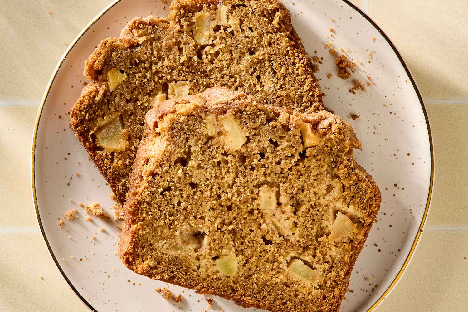 Move Over Pumpkin, This Easy Apple Bread Is the Most Delicious Fall Treat