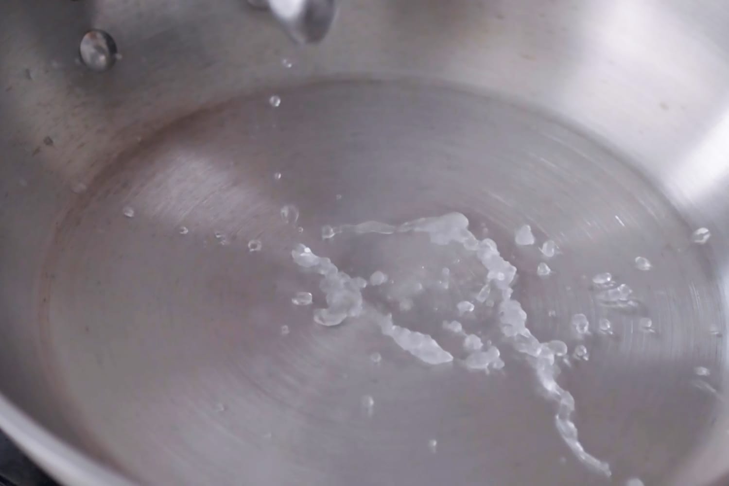 How to Heat a Pan on the Stovetop With Oil The Kitchn