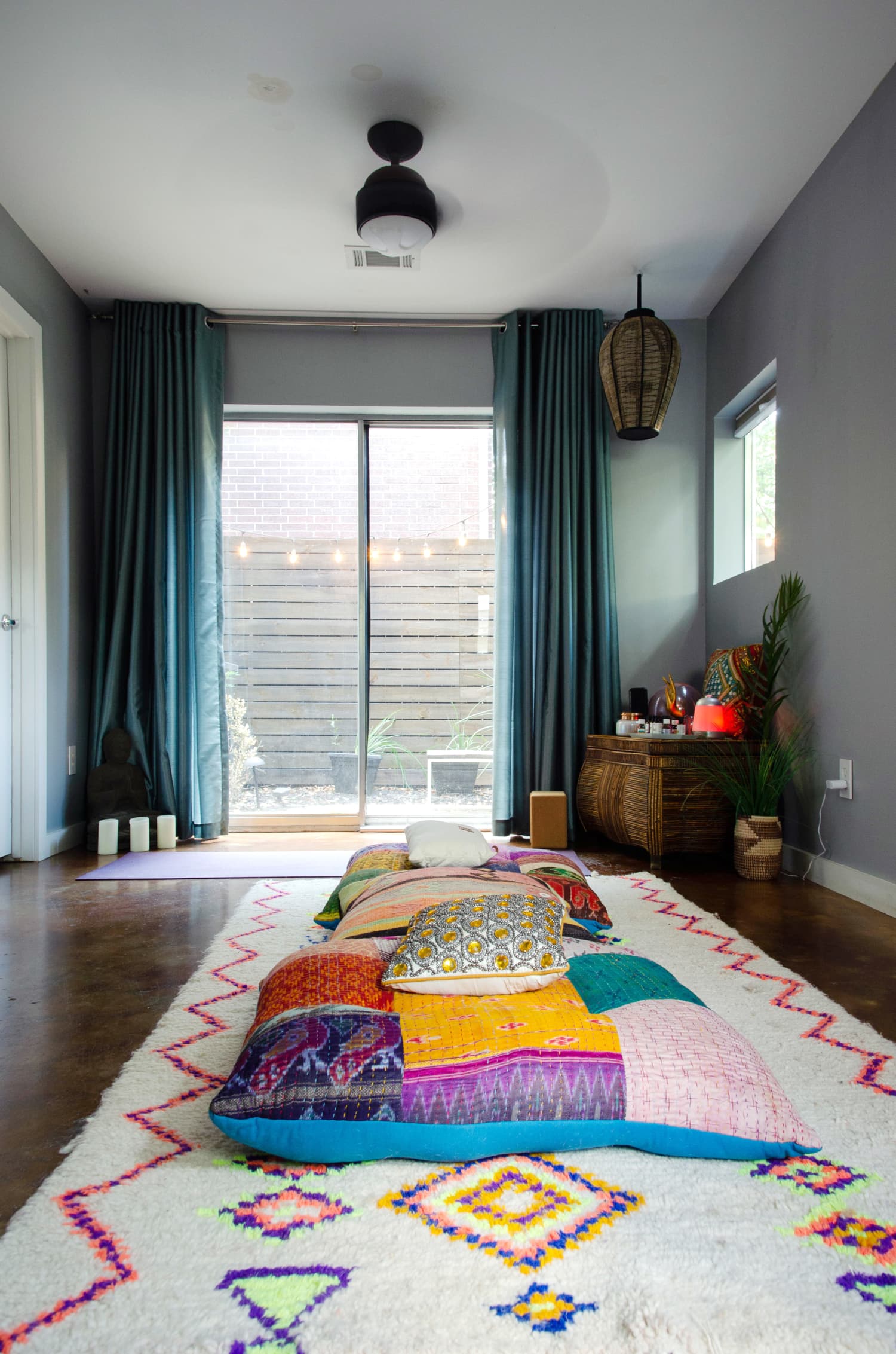 Here’s Why You Need a “Zen Den”—and How to Make One in a Small Space