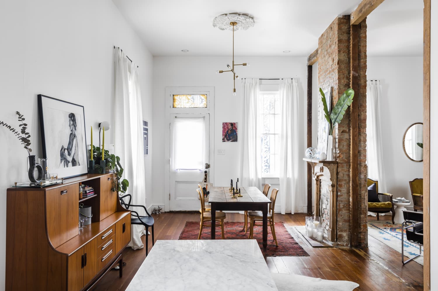 How To Decorate A Home With Items You Already Own According To