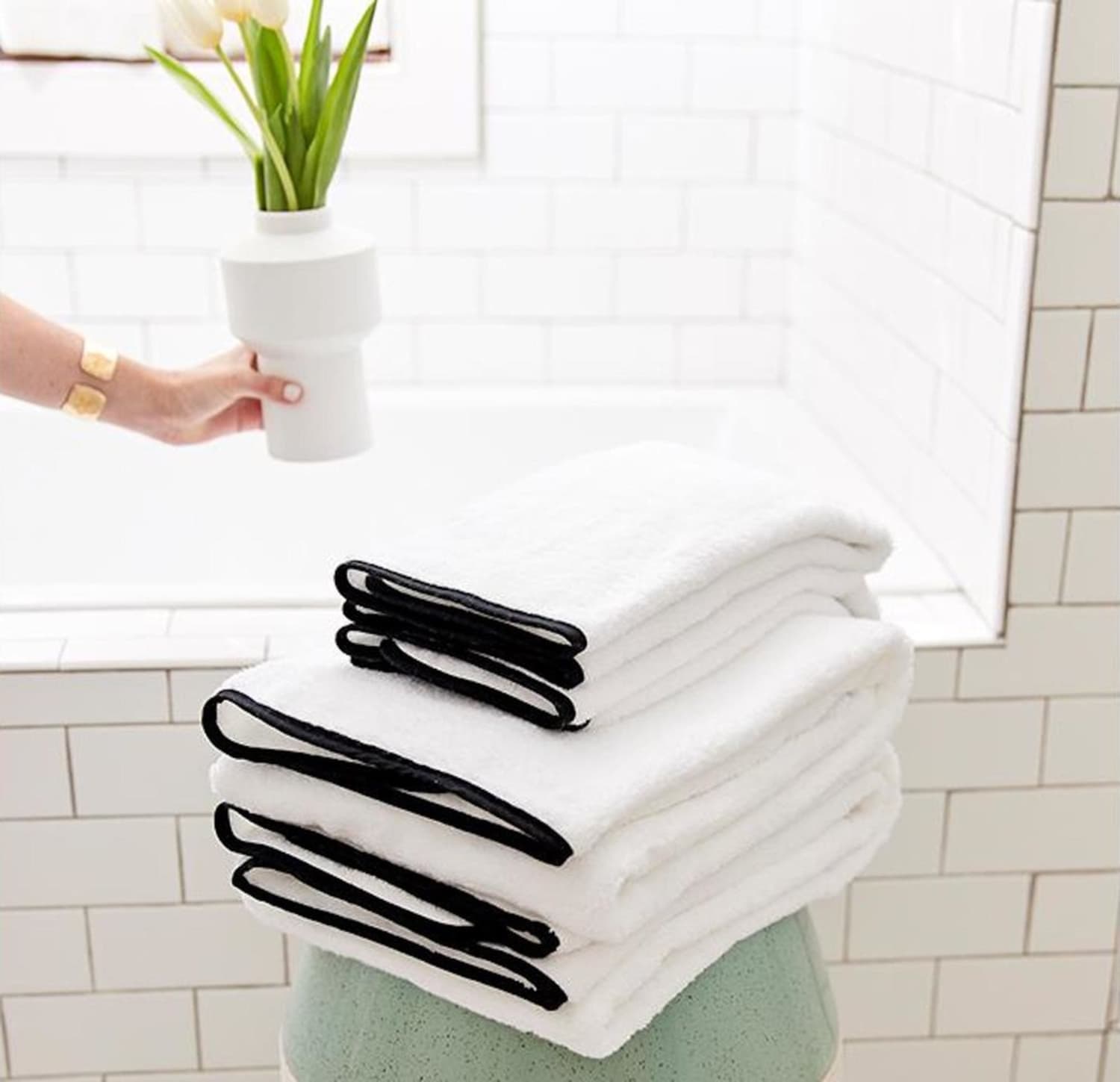 Weezie Towels Review: I'm Completely Sold! | Apartment Therapy