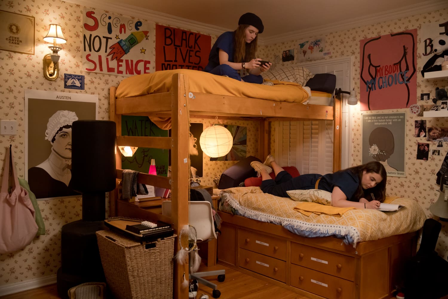 Booksmart Movie Teenage Bedroom Set Design Apartment Therapy