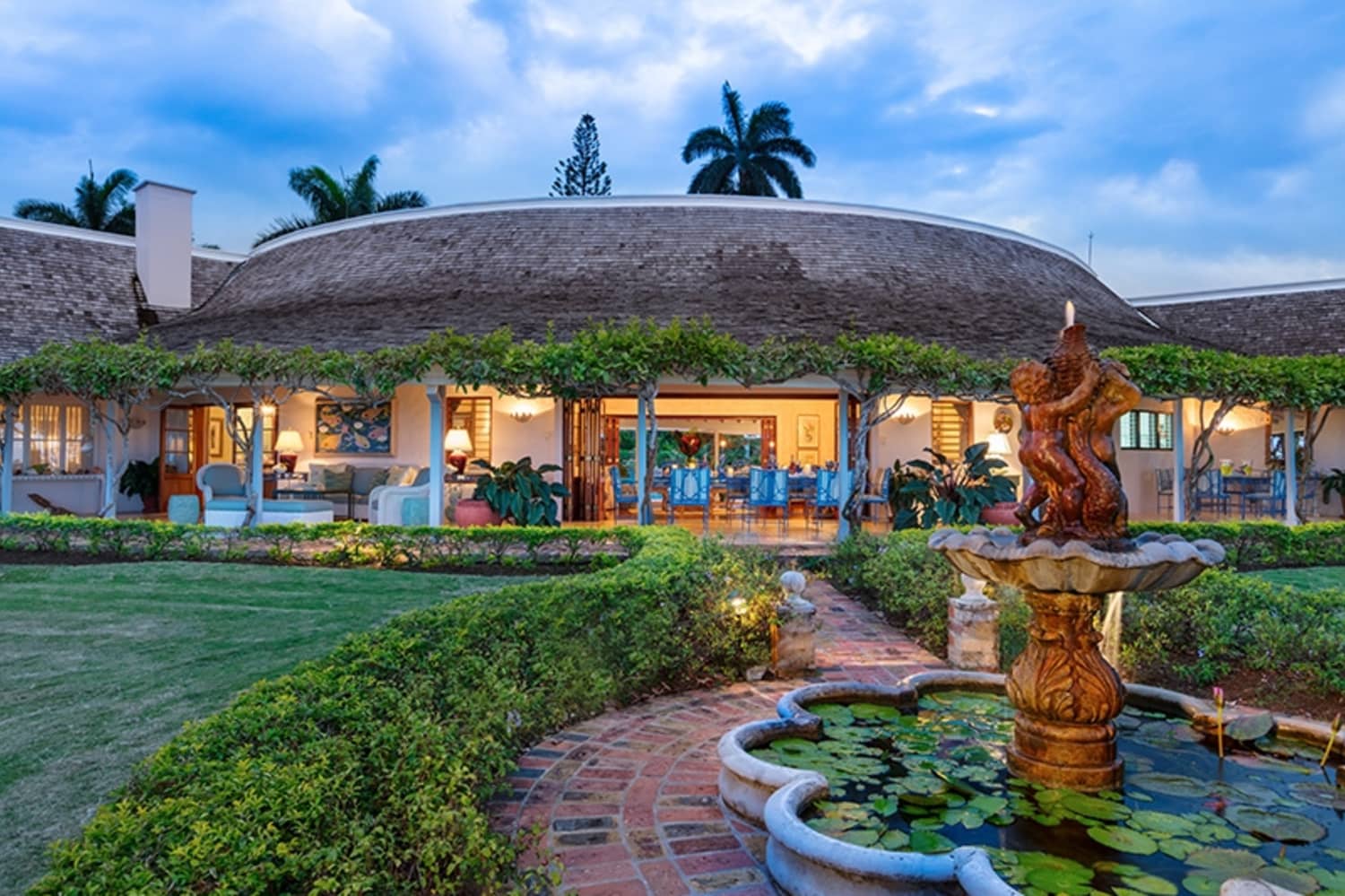 Queen Elizabeth Vacation Jamaican Villa Photos Apartment Therapy