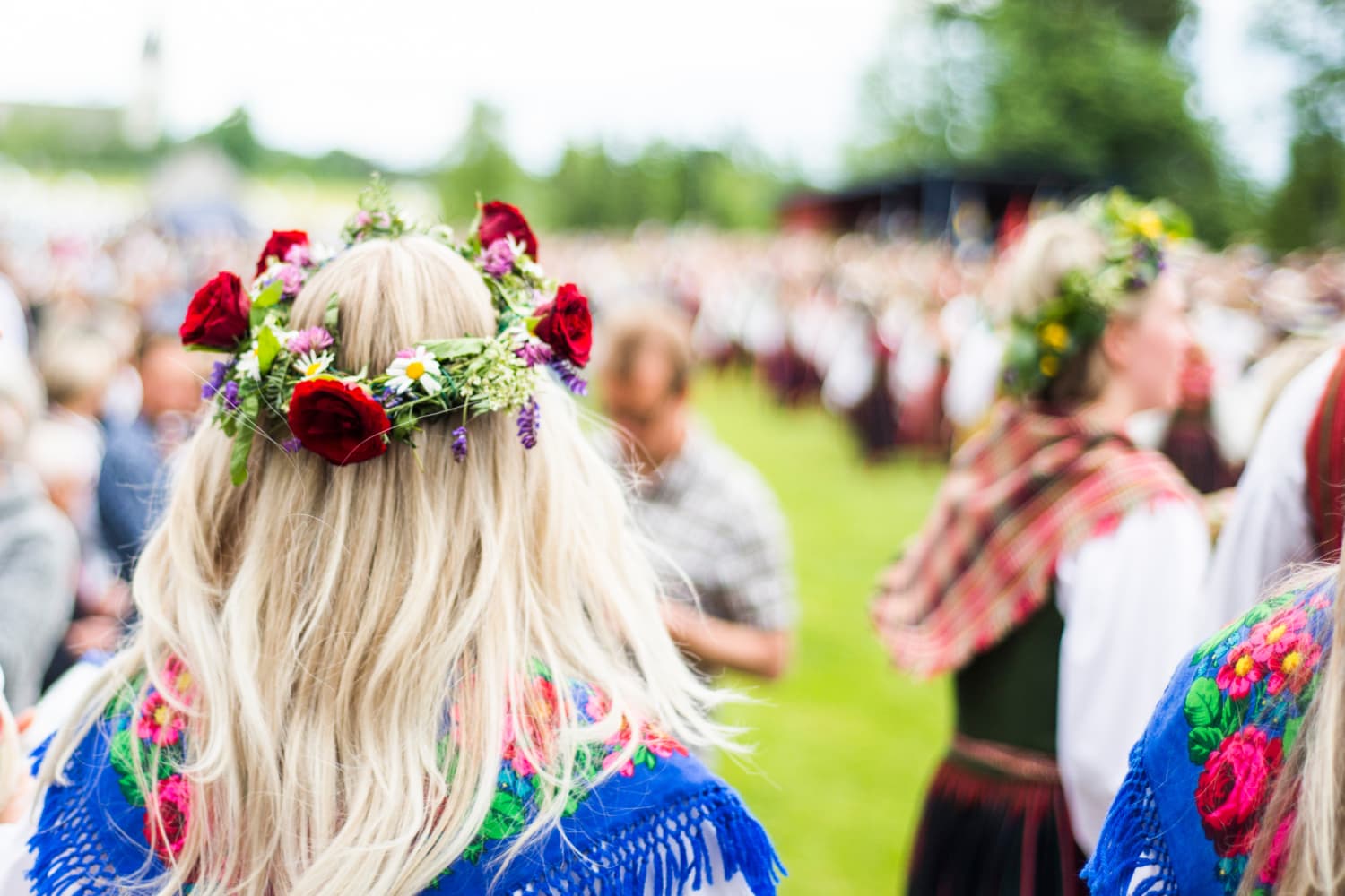 Sweden's Midsummer Festival Virtual Events | Apartment Therapy