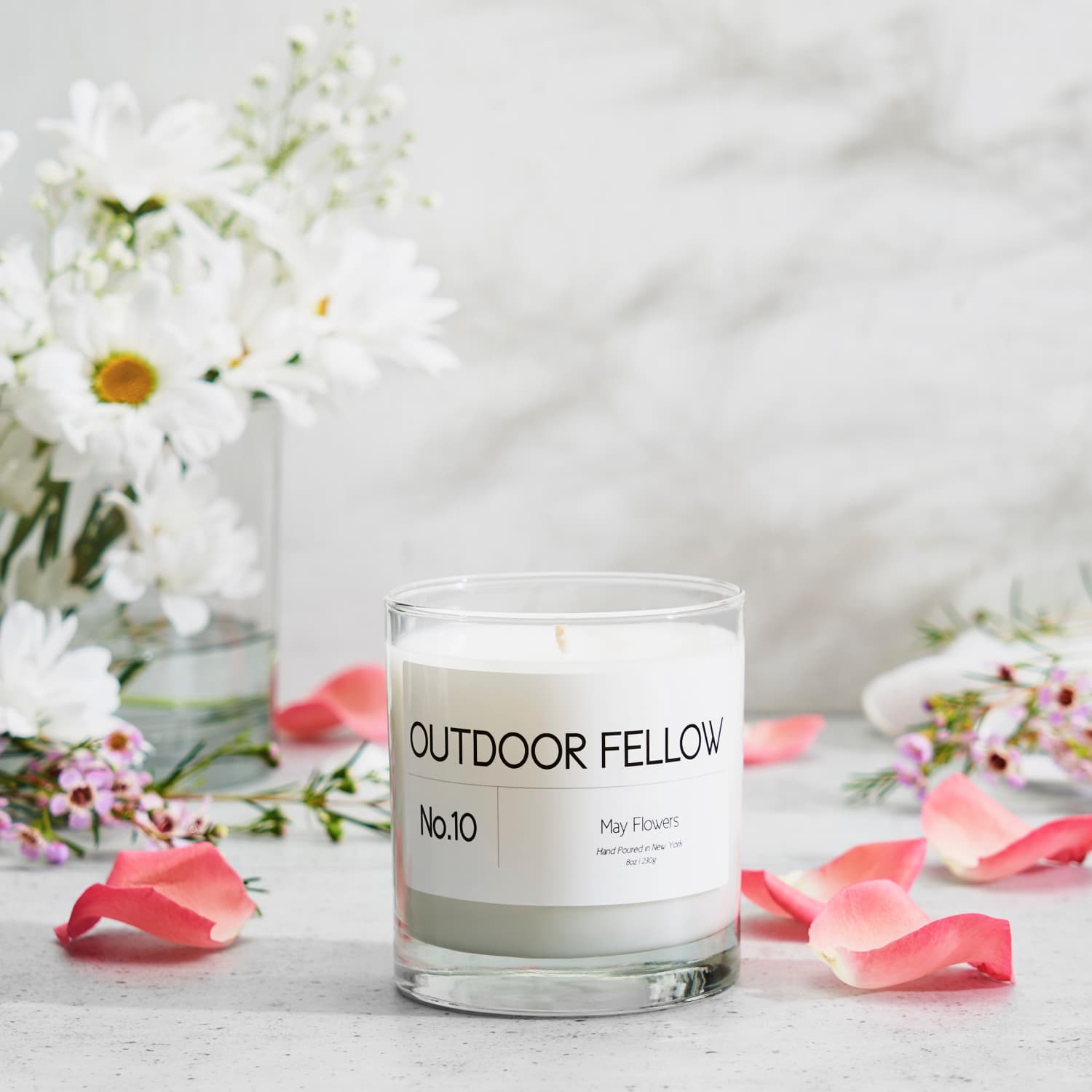 Outdoor Fellow Candle Review - Best Year-Round Candle ...