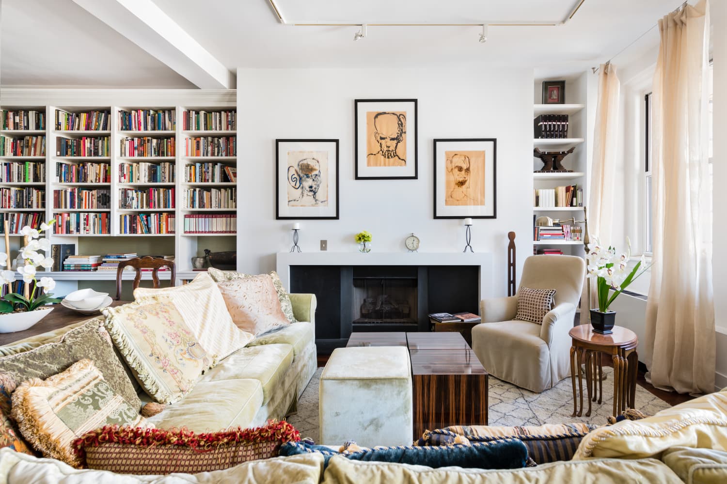 Toni Morrison’s NYC Condo Is for Sale—and It Has Amazing Bookshelves