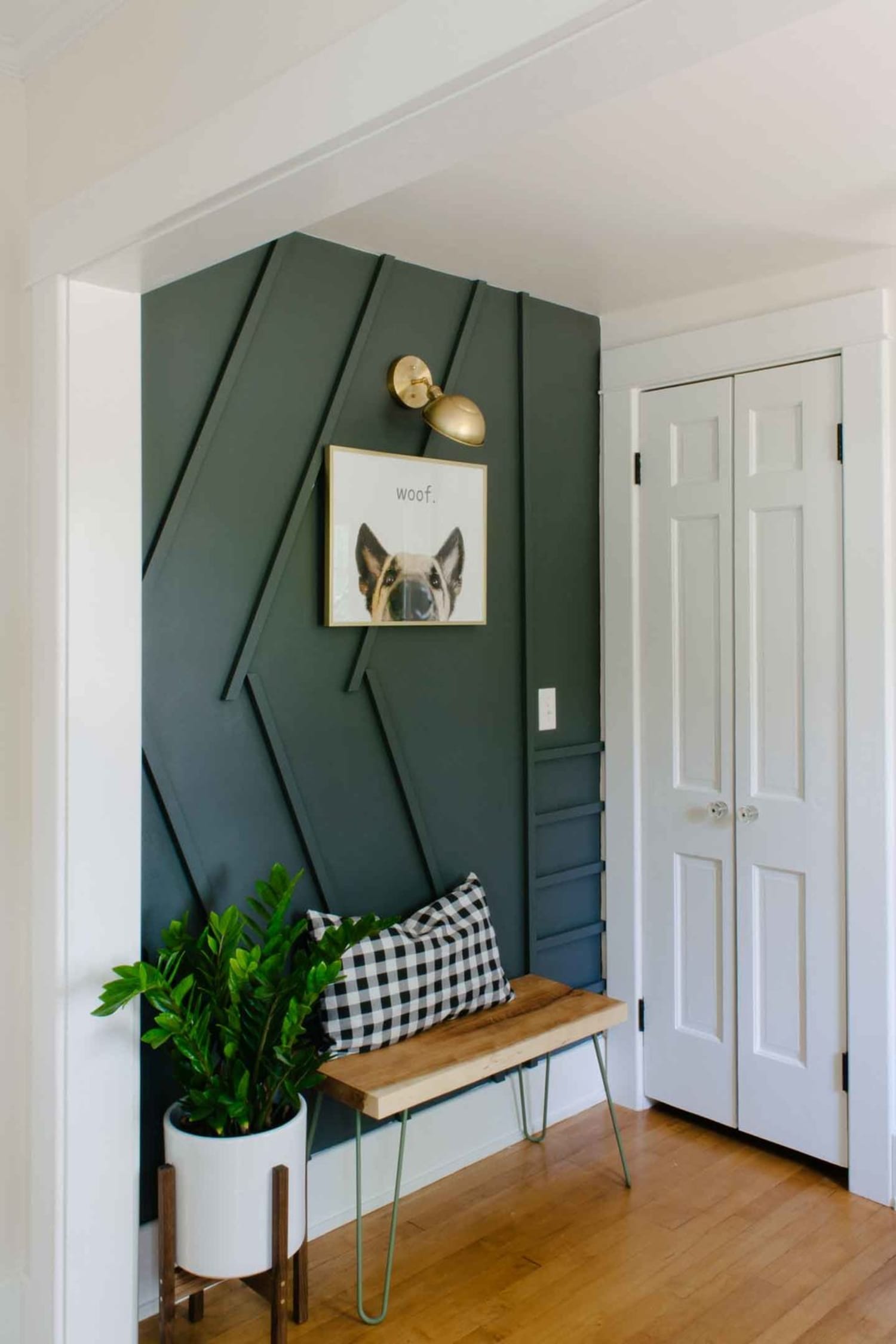 Design Welcoming Cozy Entryway | Apartment Therapy