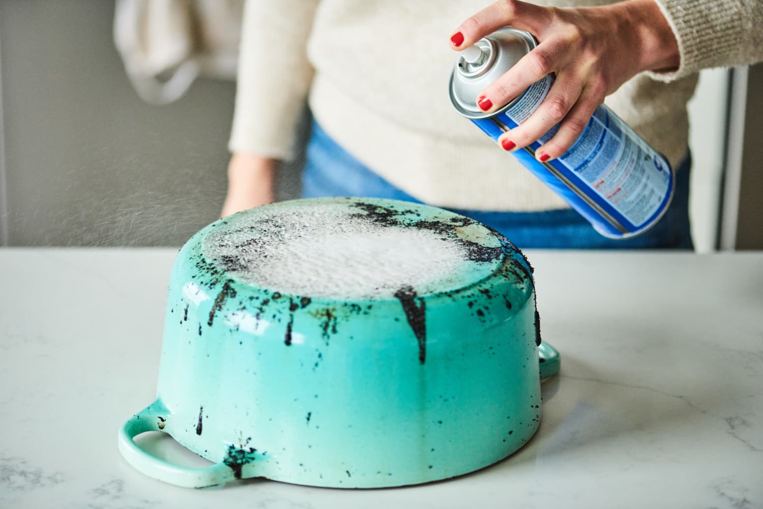 Le Creuset Dutch Oven Exterior Oven Cleaner Kitchn