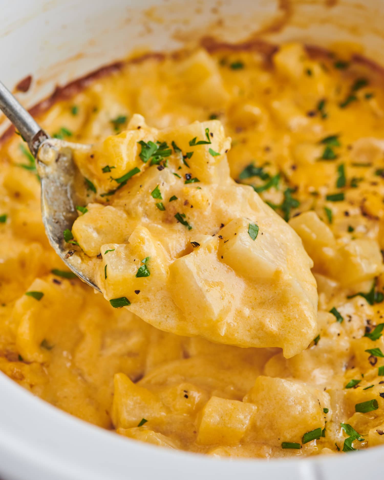 Slow Cooker Cheesy Potatoes Recipe Easy Crock Pot Cheesy Potato Method Kitchn