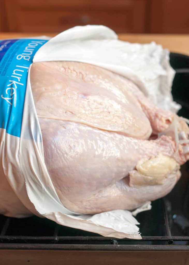 Depiction of the instructions in How to Thaw a Turkey in the Refrigerator  step 3
