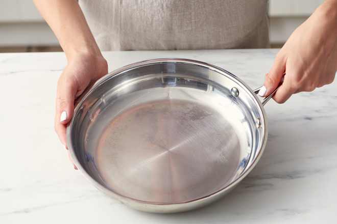 I Just Discovered This $1 Expert-Approved Trick for Cleaning My Stainless Steel Pan, and I’ll Never Go Back