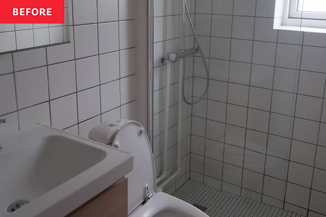 Anne's Bathroom Before