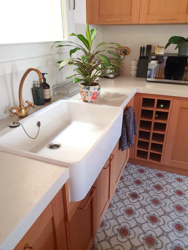 I Finally Found a Way to Keep My Kitchen Sponge from Stinking