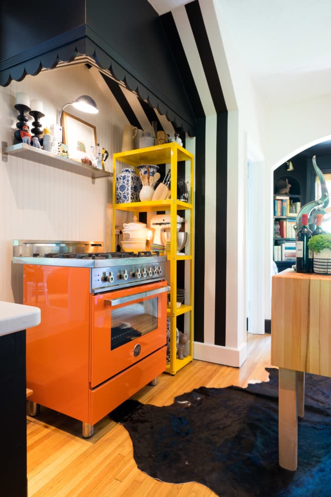 The Best Multipurpose Small Ovens That Are Perfect for Tiny Kitchens