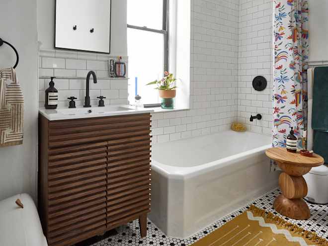 My Mom Loves This Spa-Like Bathroom Gem So Much, I Had to Buy One for Myself