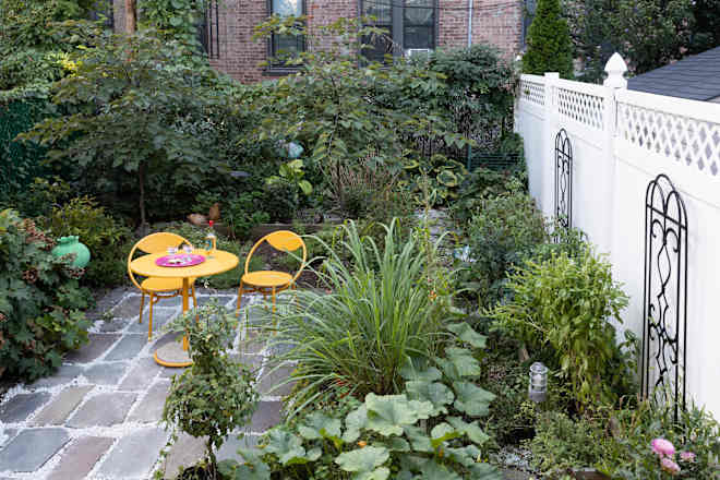 This Rolling Storage Cart Is So Cute and Perfect for My Small Backyard
