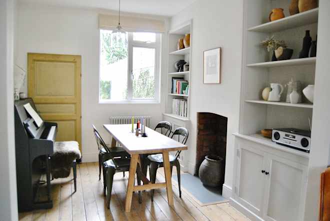 This “Beautiful” $100 Dining Table Set Is the Ultimate Space-Saver (So Much Extra Storage!)
