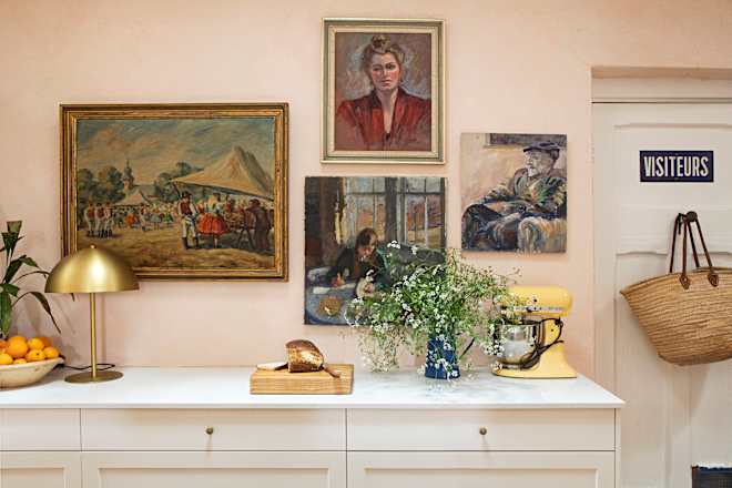 This Hardware Store Buy Is My Secret to Cleaning Thrift Store Art