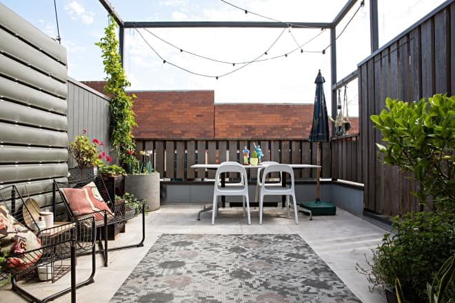 West Elm Has Stackable Outdoor Dining Chairs That Are Ideal for Small Spaces