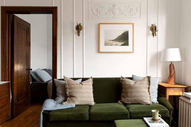 I Use the “Head-Chest-Shoulders” Light Formula in Every Room (the Results Are So Cozy)
