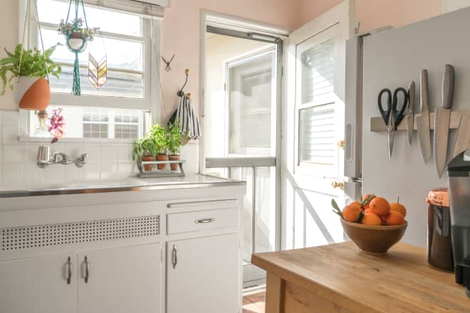 The "So Sleek" Storage Gem That'll Instantly Declutter Your Countertops