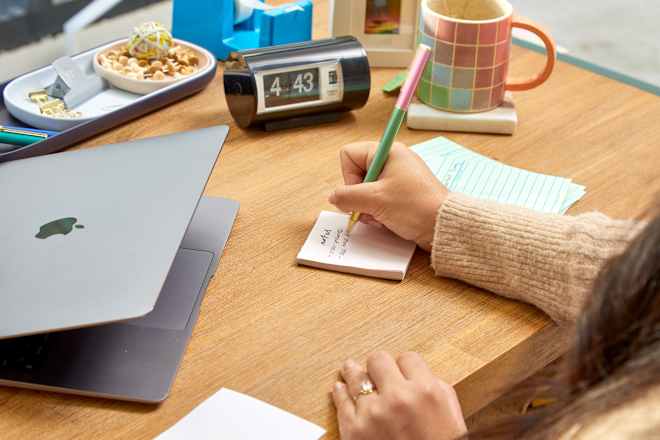 I Kept a “Reverse Gratitude Journal” for a Week, and It Totally Transformed My Days