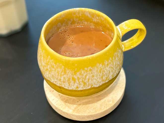 This "Heavenly" Hot Chocolate Tastes Like an Oatmeal Raisin Cookie in a Cup